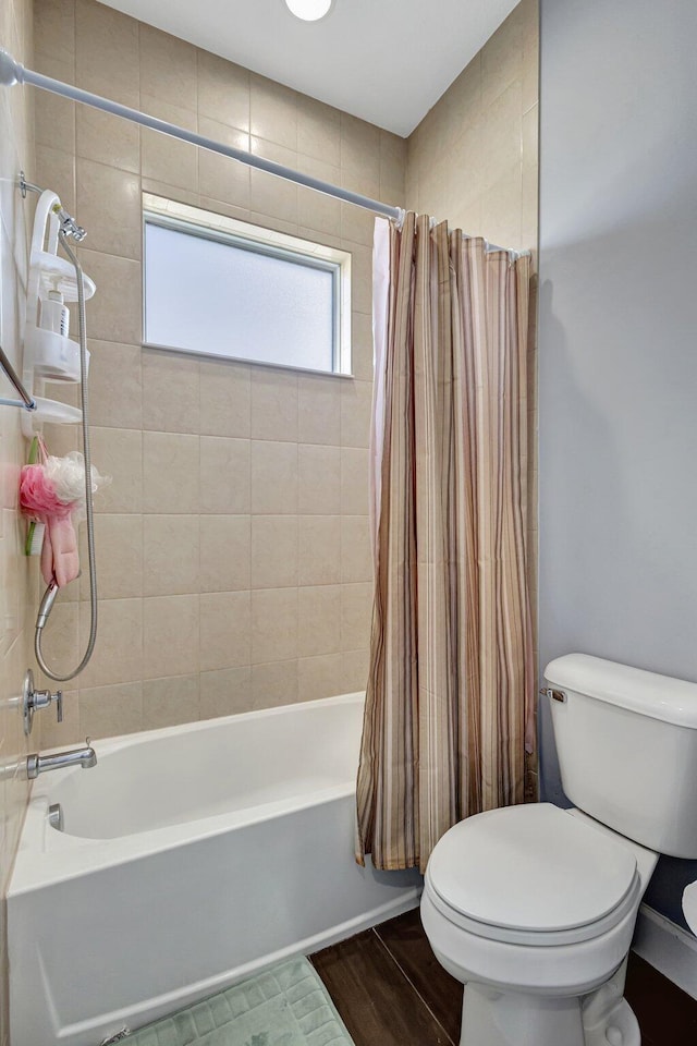 5968 Jasmine Ln, Westlake, FL 33470 - full bath featuring shower / bathtub combination with curtain, toilet, and wood finished floors