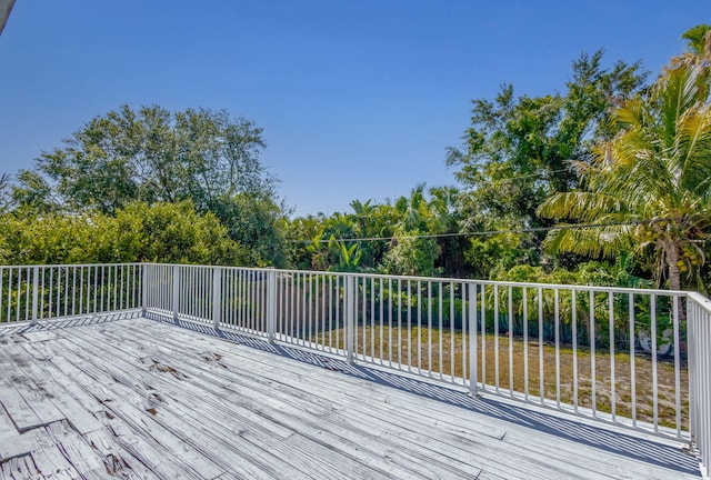 8888 SE Colony St, Hobe Sound, FL 33455 - view of deck