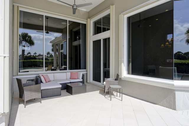 212 Montant Dr, Palm Beach Gardens, FL 33410 - view of patio featuring a ceiling fan and an outdoor living space
