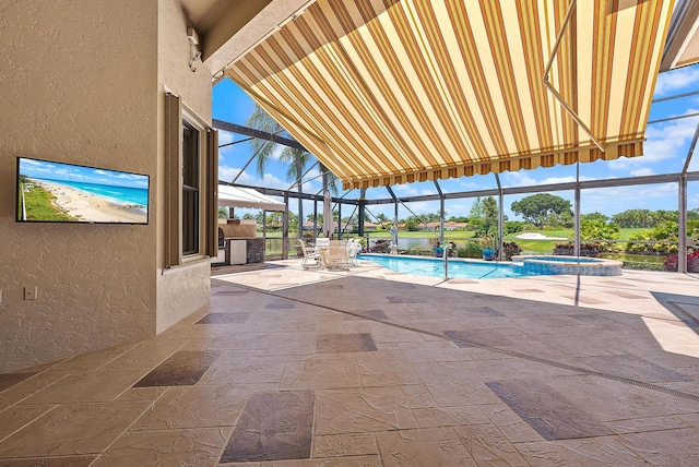 7731 Blue Heron Way, West Palm Beach, FL 33412 - view of swimming pool with a patio area, a pool with connected hot tub, and a lanai