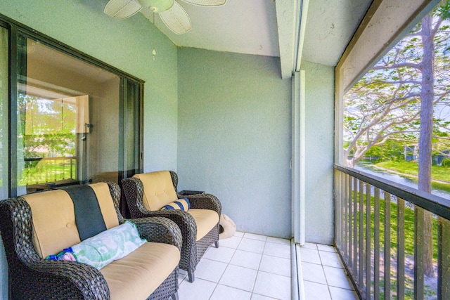 balcony featuring a ceiling fan
