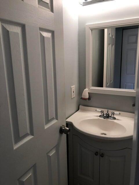 261 Suffolk Unit G, Boca Raton, FL 33434 - bathroom with vanity