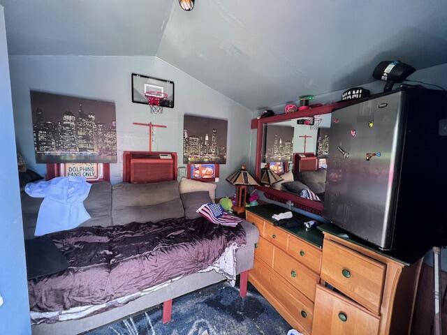 4928 Jefferson Rd, Delray Beach, FL 33445 - bedroom featuring lofted ceiling