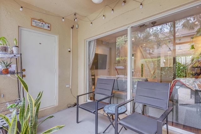 6936 Stoney Creek Cir, Lake Worth, FL 33467 - view of sunroom / solarium