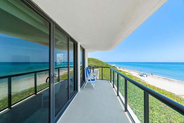 250 S Ocean Blvd Unit 2H, Boca Raton, FL 33432 - balcony featuring view of water and beach