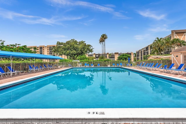 7076 Huntington Ln Unit 806, Delray Beach, FL 33446 - view of community pool