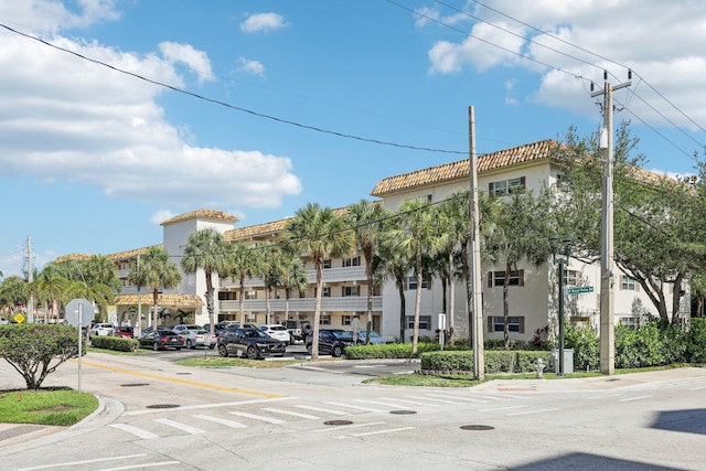 200 E Royal Palm Rd Unit 3040, Boca Raton, FL 33432 - view of building exterior with uncovered parking