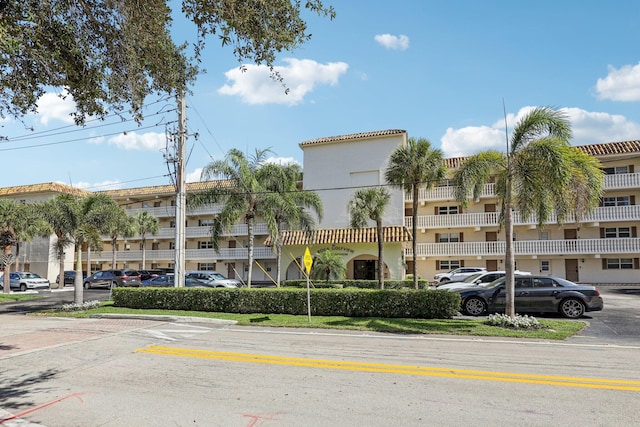 200 E Royal Palm Rd Unit 3040, Boca Raton, FL 33432 - view of building exterior featuring uncovered parking