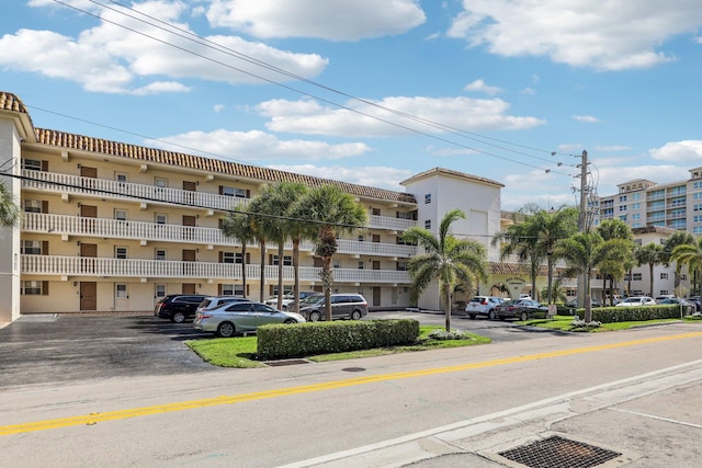 200 E Royal Palm Rd Unit 3040, Boca Raton, FL 33432 - view of apartment building / complex featuring uncovered parking