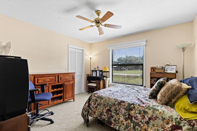 15180 69th Dr N, Palm Beach Gardens, FL 33418 - bedroom with light carpet, a closet, ceiling fan, and an office area