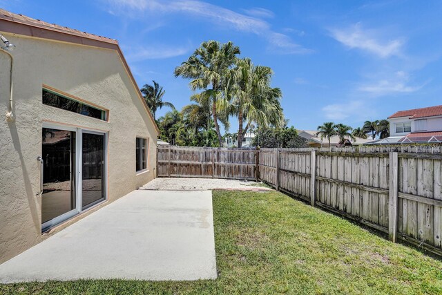 8066 Stirrup Cay Ct, Boynton Beach, FL 33436 - view of yard featuring a patio