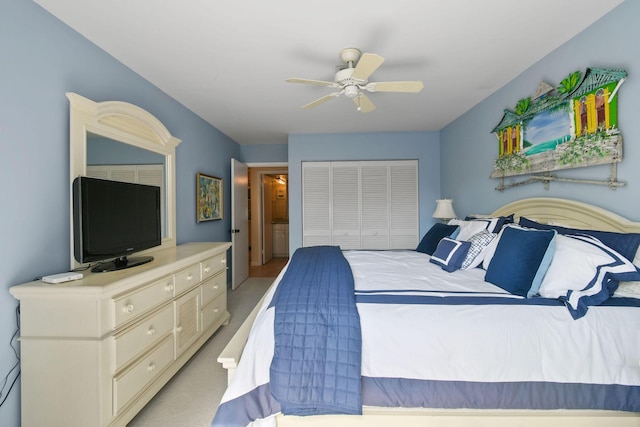 17187 Bay St, Jupiter, FL 33477 - bedroom with a closet and a ceiling fan