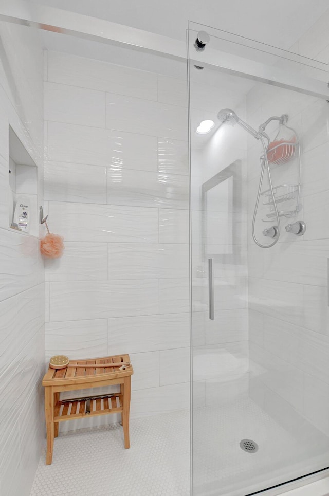 10164 40th Way S Unit 256, Boynton Beach, FL 33436 - bathroom featuring a tile shower