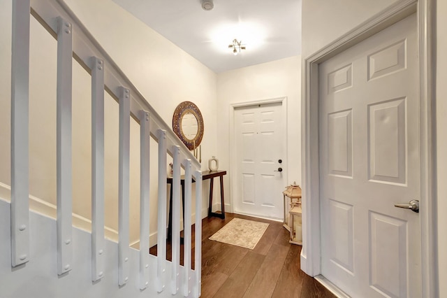 4838 Palmbrooke Cir, West Palm Beach, FL 33417 - foyer entrance featuring dark wood-style flooring