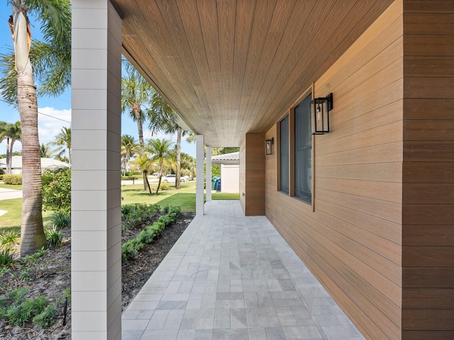8 Leeward Cir, Tequesta, FL 33469 - view of patio featuring covered porch