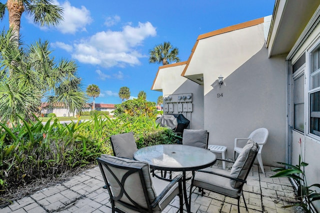 view of patio / terrace with outdoor dining area