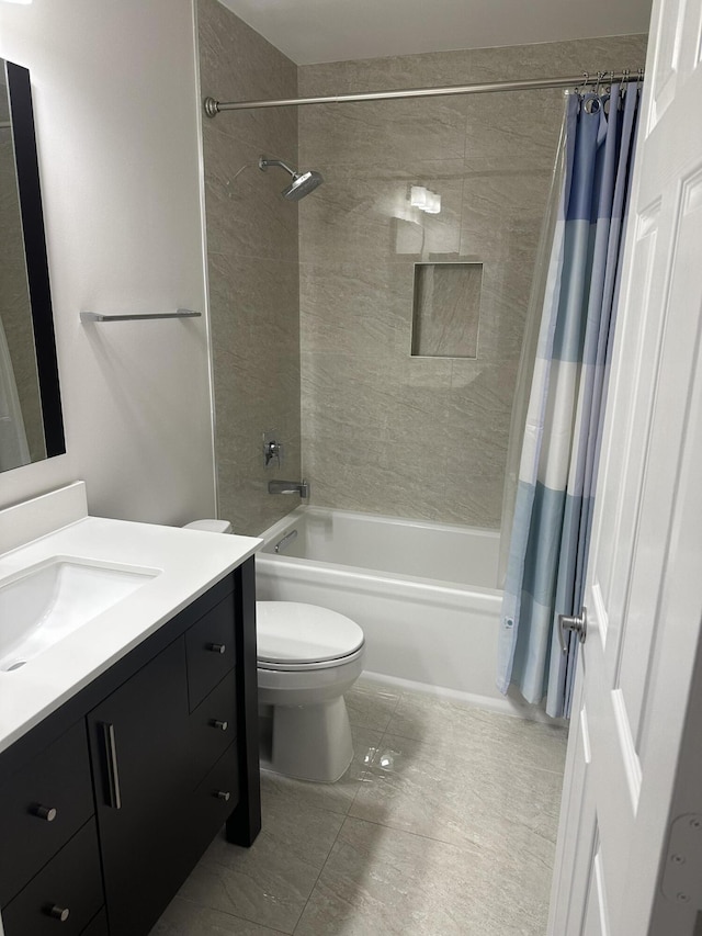 207 Pennock Trace Dr, Jupiter, FL 33458 - full bath featuring shower / bath combo, vanity, toilet, and tile patterned flooring
