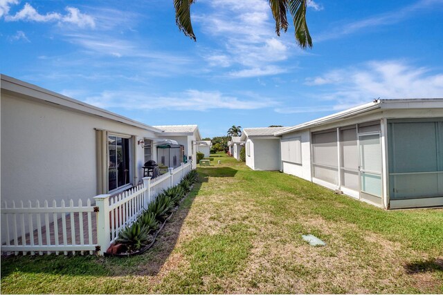 2115 SW 22nd St, Boynton Beach, FL 33426 - view of yard
