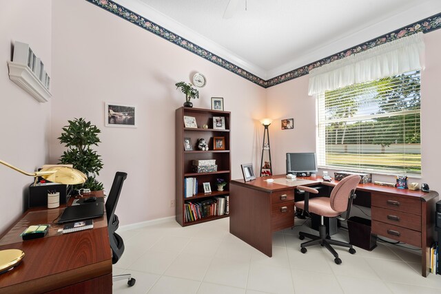1629 SE Tradition Trce, Stuart, FL 34997 - office space with ornamental molding