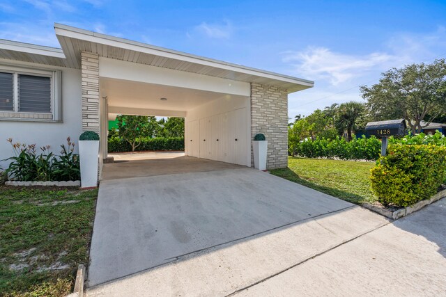 1428 N M St, Lake Worth Beach, FL 33460 - garage with driveway