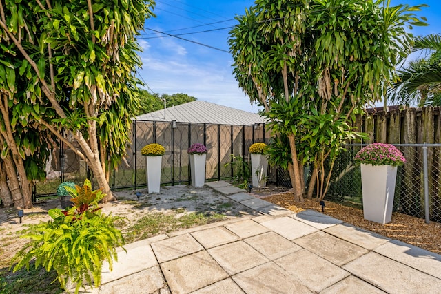 1428 N M St, Lake Worth Beach, FL 33460 - view of fenced backyard