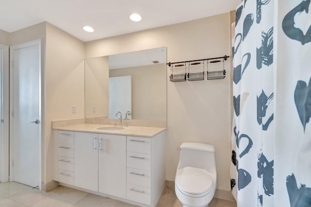 550 Okeechobee Blvd Unit 821, West Palm Beach, FL 33401 - bathroom featuring vanity, toilet, baseboards, and a shower with curtain