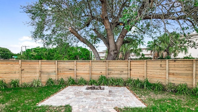 2929 Lorene Dr, Palm Springs, FL 33461 - fenced backyard with a patio