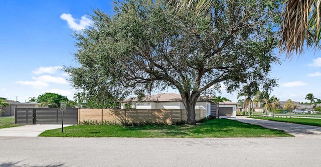 2929 Lorene Dr, Palm Springs, FL 33461 - view of front facade with a garage