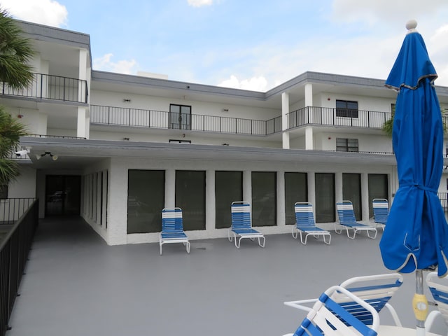 9233 SW 8th St Unit 207, Boca Raton, FL 33428 - view of patio