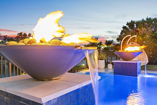 122 Cerulean Key Way, Jupiter, FL 33478 - view of pool at dusk