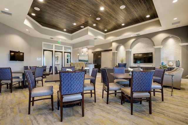 122 Cerulean Key Way, Jupiter, FL 33478 - community lobby featuring wood ceiling, crown molding, and recessed lighting