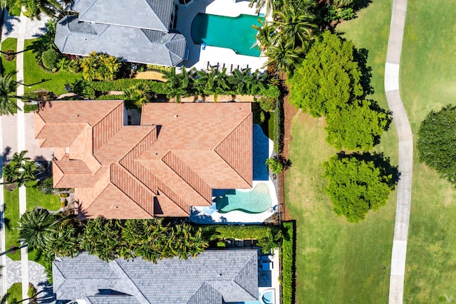 16313 Mira Vista Ln, Delray Beach, FL 33446 - drone / aerial view of a pool