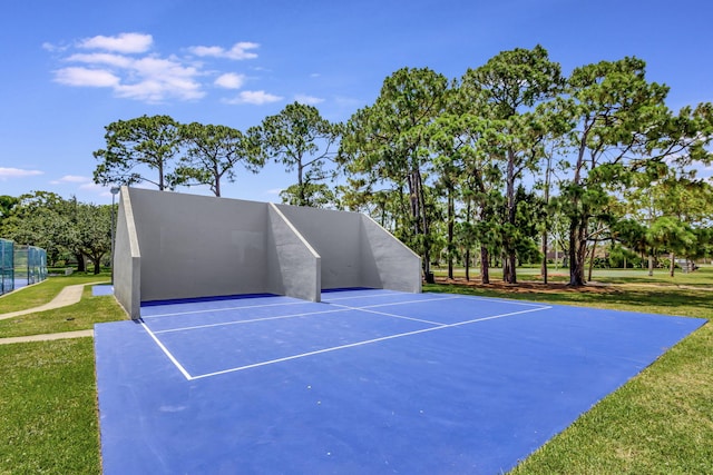 1518 15th Ln, Palm Beach Gardens, FL 33418 - view of tennis court featuring basketball court