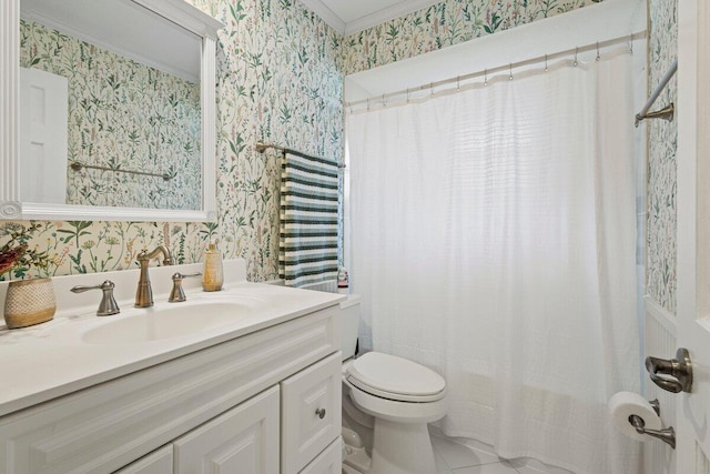 1345 SW Cedar Cv E, Port Saint Lucie, FL 34986 - full bathroom with wallpapered walls, toilet, vanity, ornamental molding, and curtained shower