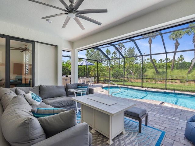 5082 Monroe Cir, Vero Beach, FL 32967 - view of pool with an outdoor hangout area, a patio area, a ceiling fan, and glass enclosure