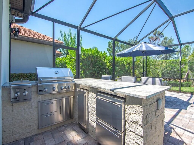 5082 Monroe Cir, Vero Beach, FL 32967 - view of patio with a lanai