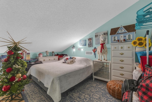 2855 Eagle Ln, West Palm Beach, FL 33409 - bedroom featuring vaulted ceiling and a textured ceiling