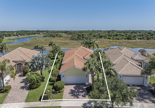 5151 Formosa Cir, Vero Beach, FL 32967 - aerial view of property and surrounding area featuring a large body of water