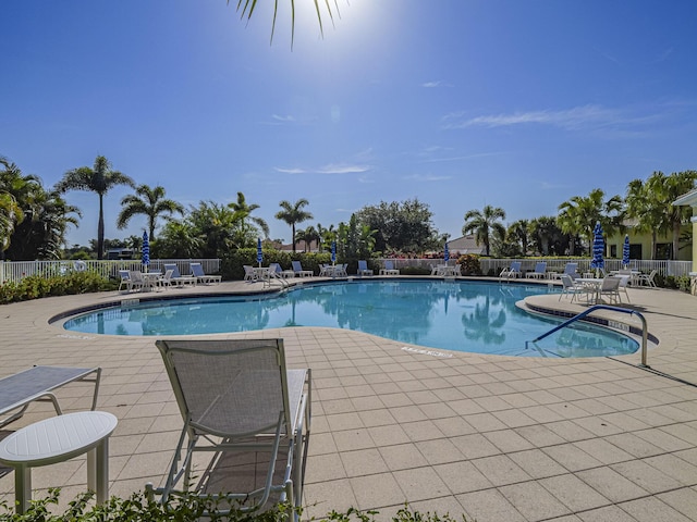5151 Formosa Cir, Vero Beach, FL 32967 - community pool featuring a patio area