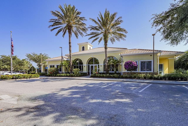 5151 Formosa Cir, Vero Beach, FL 32967 - view of property featuring uncovered parking