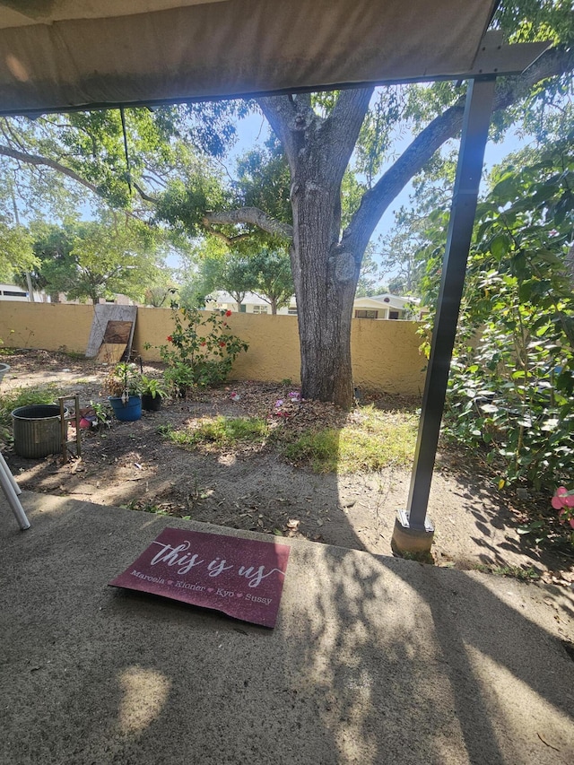 2018 S 10th St Unit C, Fort Pierce, FL 34950 - view of yard with fence