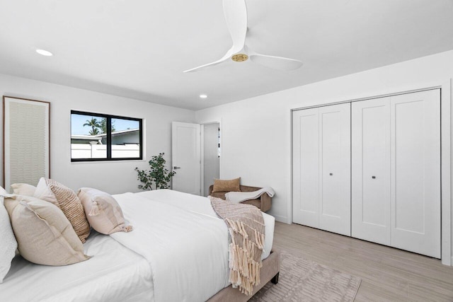 812 Chapel Hill Blvd, Boynton Beach, FL 33435 - bedroom featuring light wood-style floors, recessed lighting, ceiling fan, and a closet