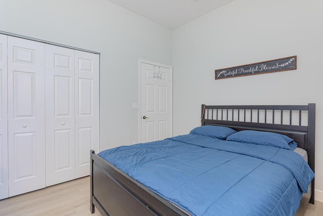 13664 Kiltie Ct, Delray Beach, FL 33446 - bedroom featuring light wood finished floors and a closet