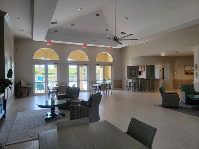 4295 55th St, Vero Beach, FL 32967 - community lobby with a towering ceiling and recessed lighting