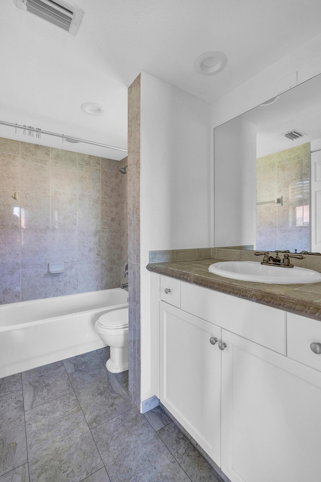 21895 Lake Forest Cir Unit 201, Boca Raton, FL 33433 - bathroom with toilet, vanity, and  shower combination