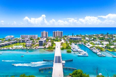 17564 Cinquez Park Rd W, Jupiter, FL 33458 - view of urban area with a large body of water