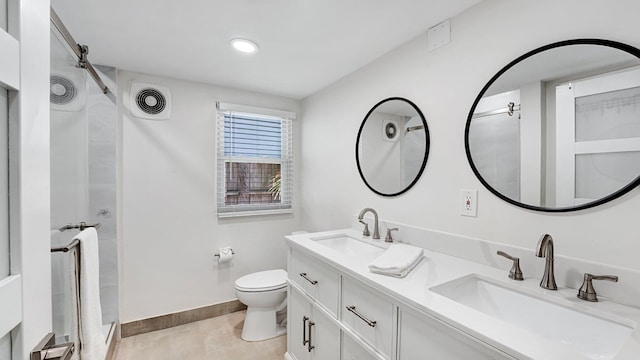218 NE 10th St, Delray Beach, FL 33444 - full bathroom featuring an enclosed shower, double vanity, toilet, baseboards, and recessed lighting