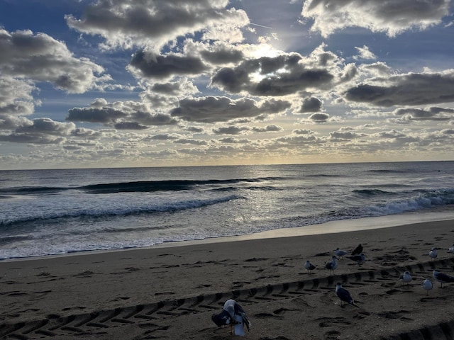 218 NE 10th St, Delray Beach, FL 33444 - water view featuring nearby beach