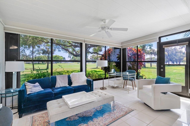 65 Eastgate Dr Unit B, Boynton Beach, FL 33436 - sunroom / solarium featuring an outdoor hangout area and a ceiling fan