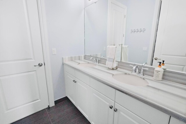9196 Grand Prix Ln, Boynton Beach, FL 33472 - full bath featuring double vanity